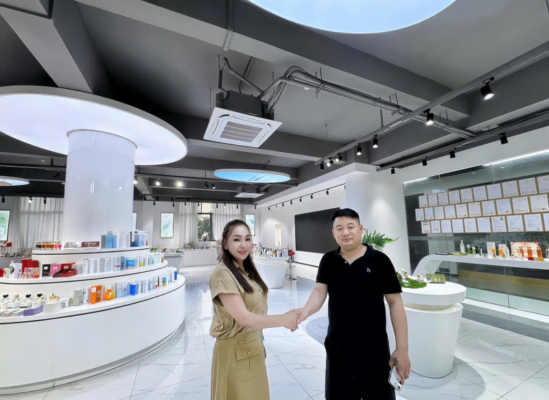 Tập đoàn Calgary thăm, làm việc với Tập đoàn Aiqi Biotechnology Co.,Ltd., tại Trung Quốc