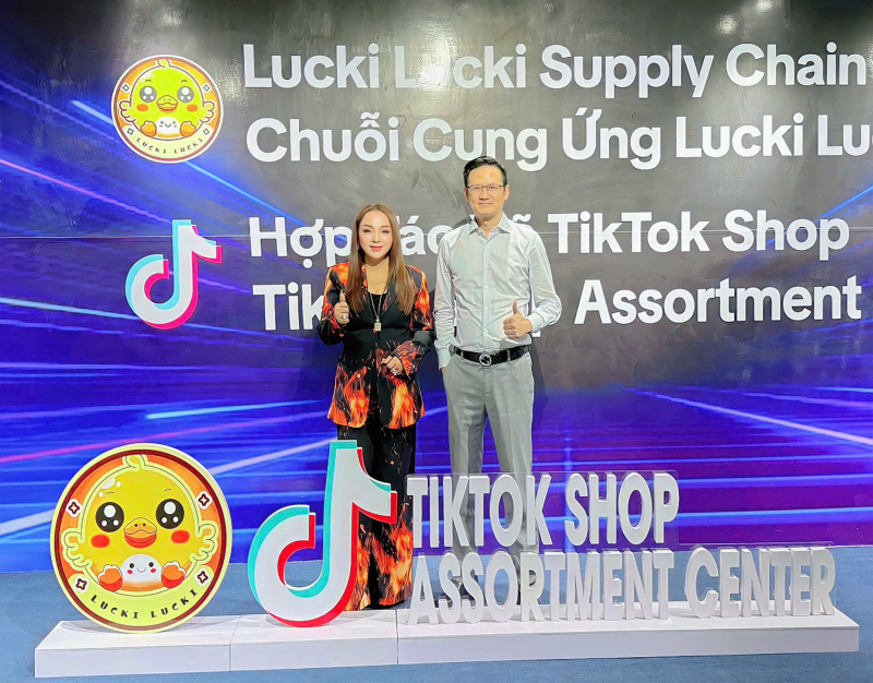 Small Duck Viet Nam – Đón tiếp Chủ tịch Tập đoàn Calgary đến thăm và làm việc tại hệ thống siêu thị Small Duck Việt Nam