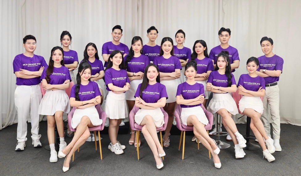 Lộ diện 17 thí sinh xuất sắc lọt vào vòng chung kết cuộc thi MCA Sincere Star 2025: Trending – Người dẫn chương trình toàn năng.
