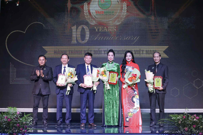 Hành Trình Kết Nối Yêu Thương Việt Nam 10 năm chặng đường gắn kết yêu thương